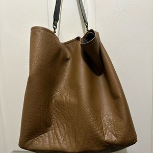 Parker Thatch XL Jane in Luggage